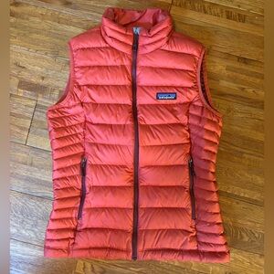 patagonia down vest